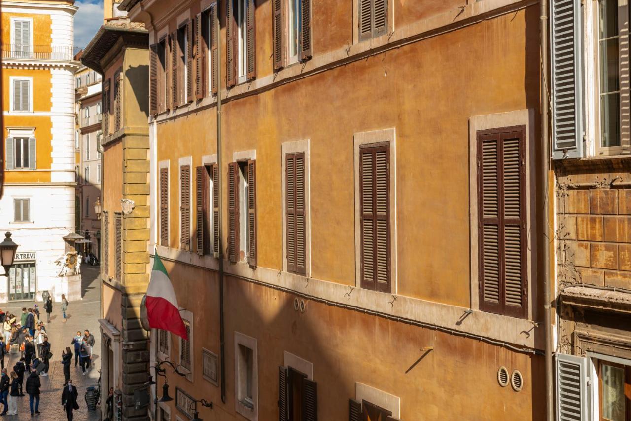 Lovely New Home, Fontana Di Trevi Rome Bagian luar foto